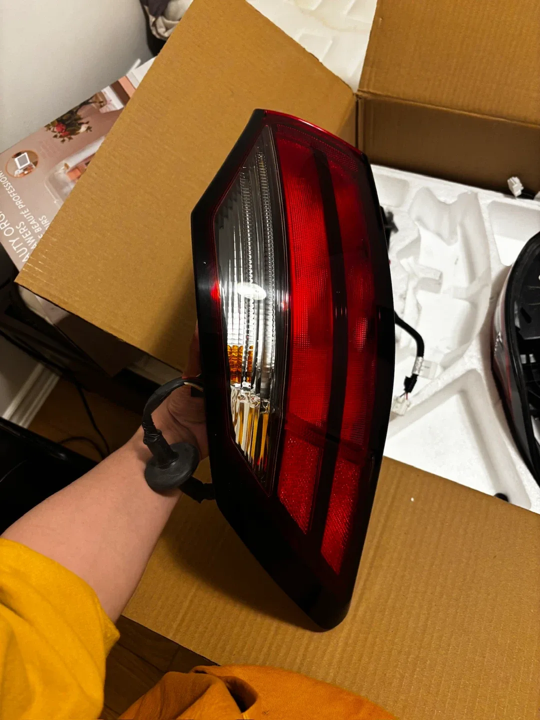 Car Tail Lights - Pair image indicator(3)