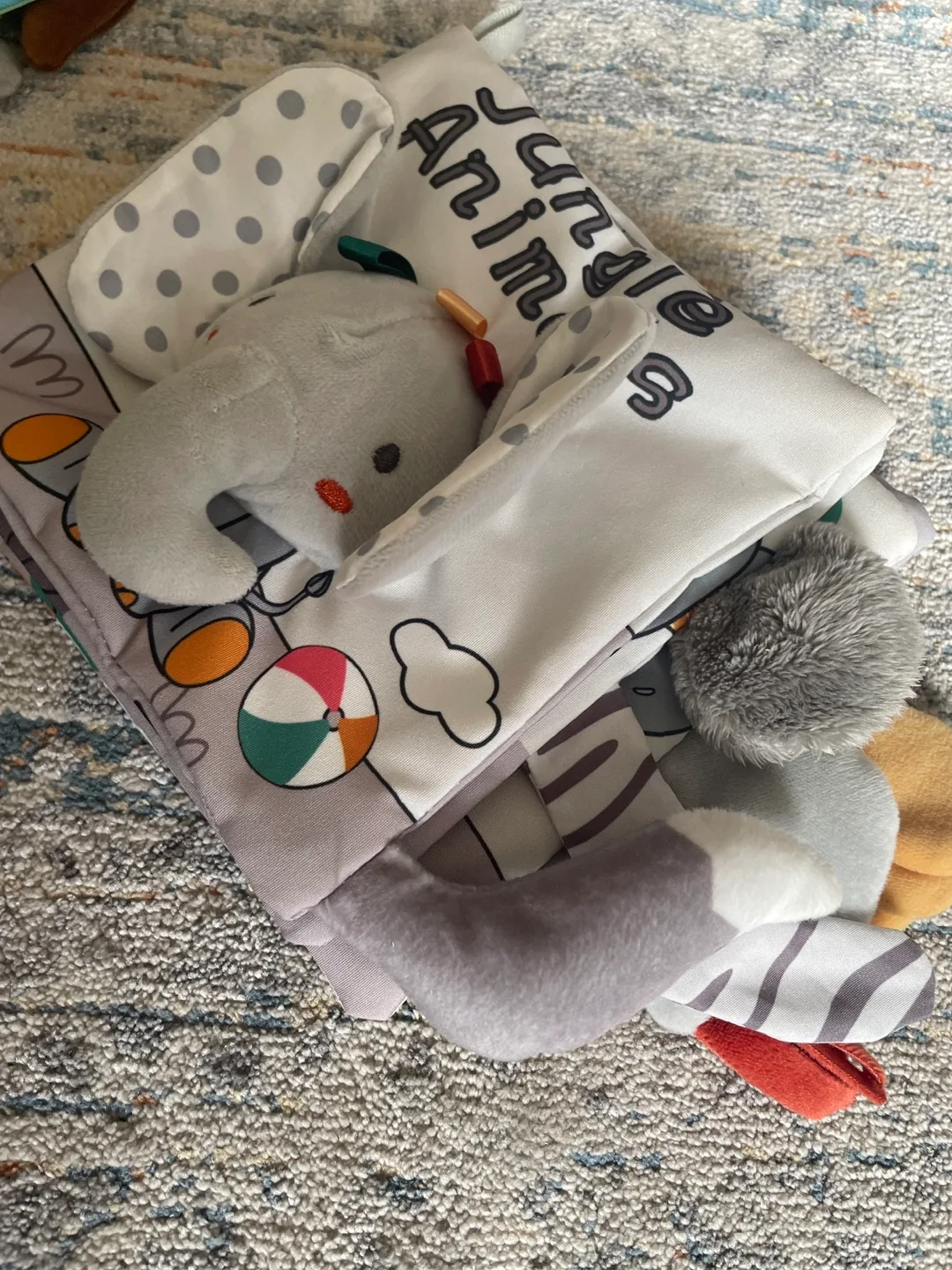 Wee Gallery Activity Gym with 4 Soft Books image indicator(6)