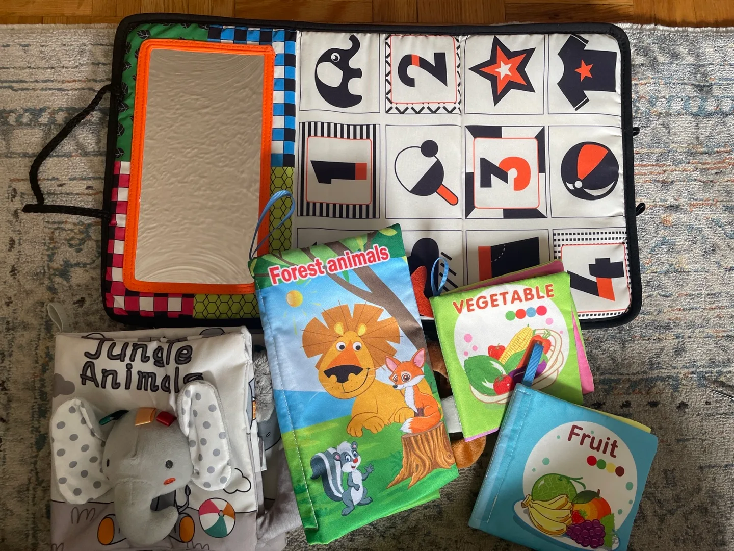 Wee Gallery Activity Gym with 4 Soft Books thumbnail