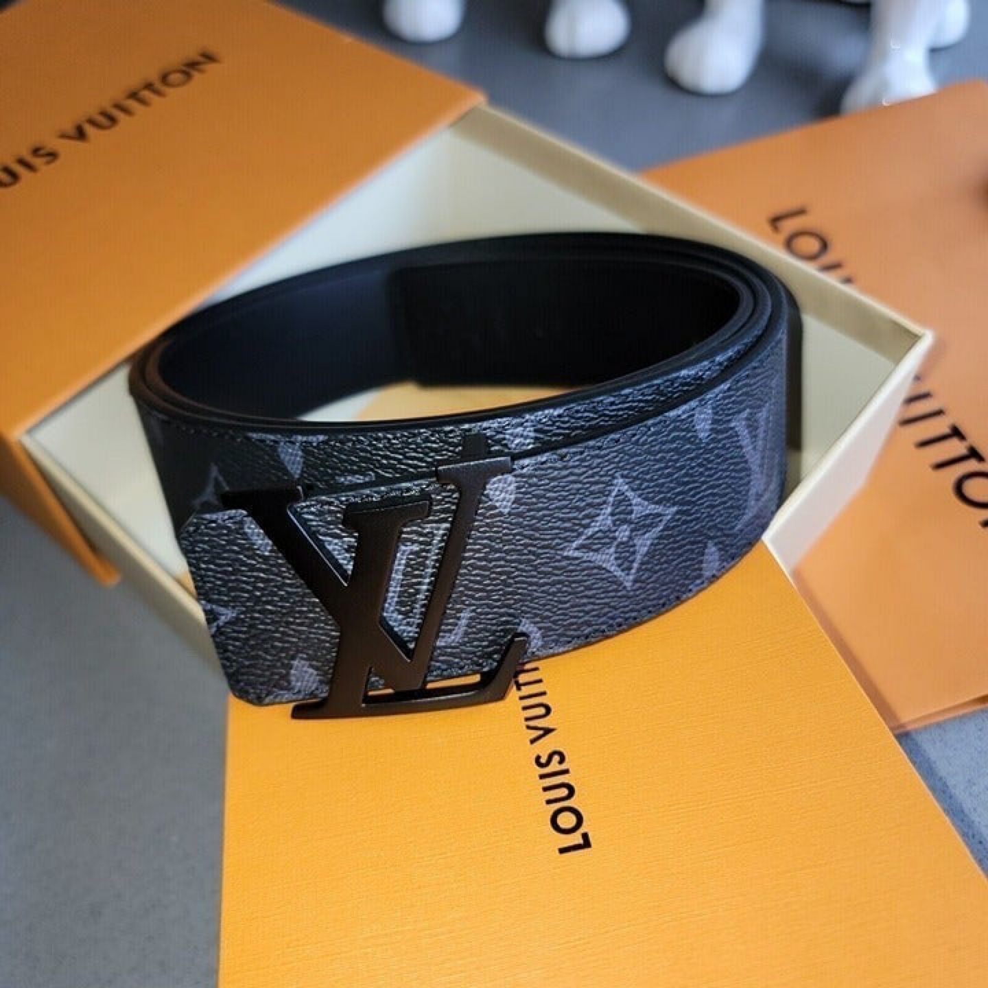 Louis Vuitton Black Belt