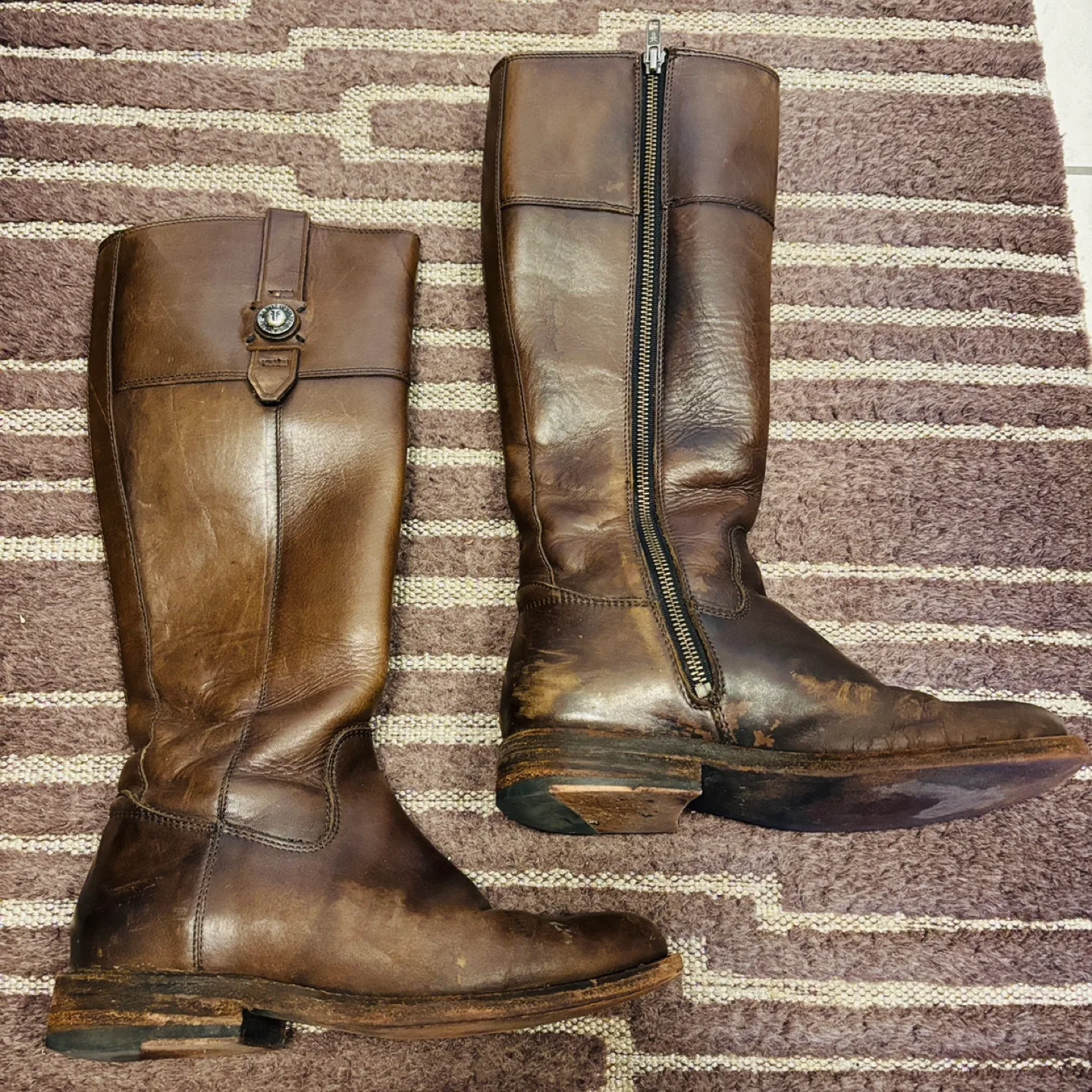 $600 Frye Brown Leather Riding Boots - Size 6 image indicator(2)