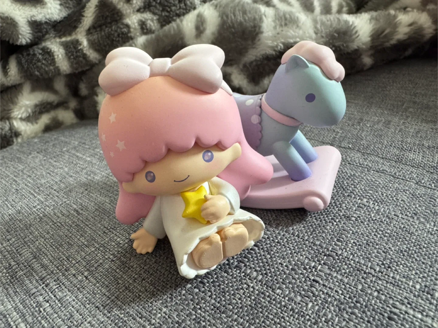 Sanrio little star figurine thumbnail