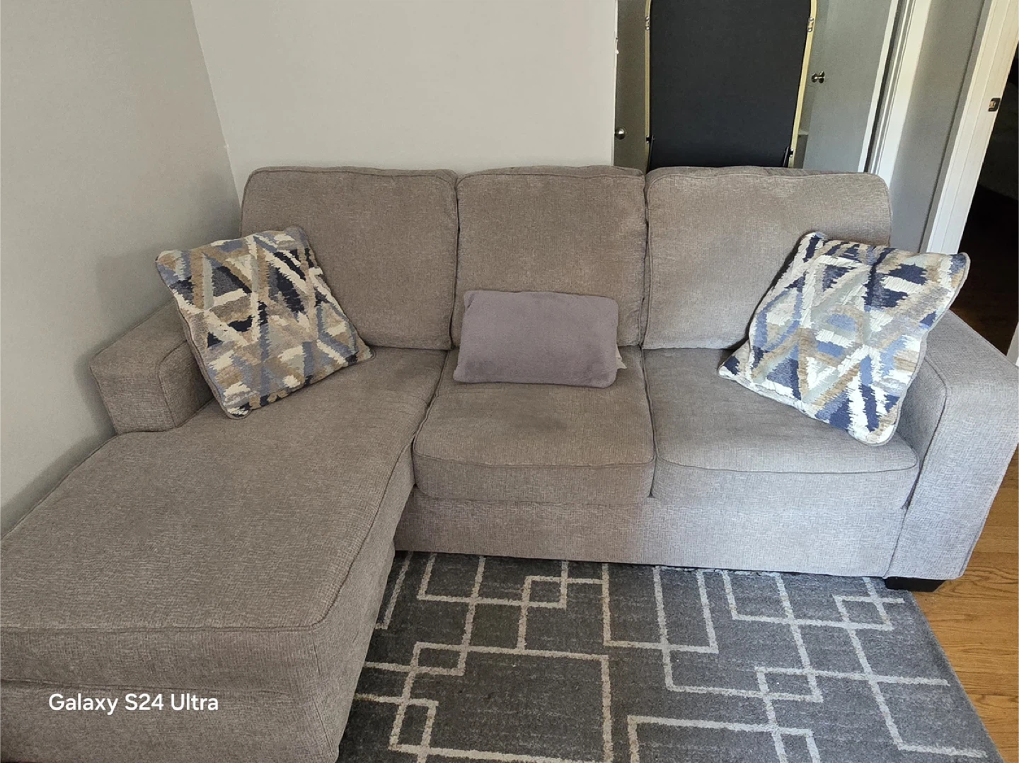 Sectional Sofa with Chaise Lounge