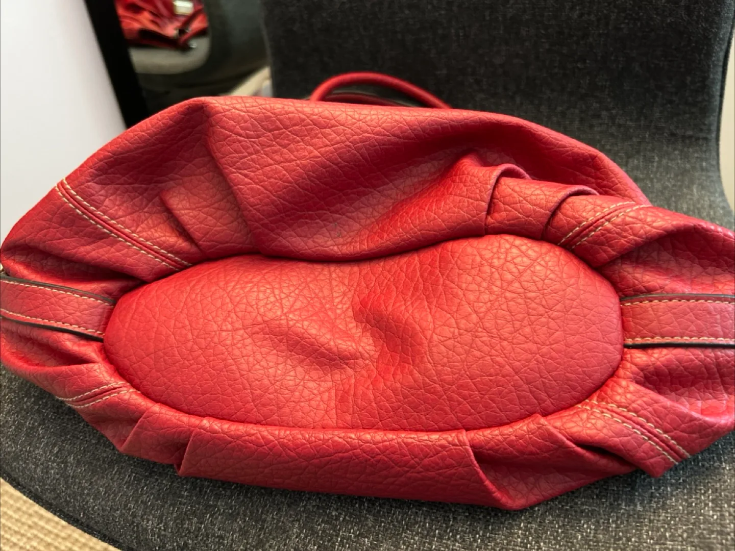 Rosetti Red Purse image indicator(6)