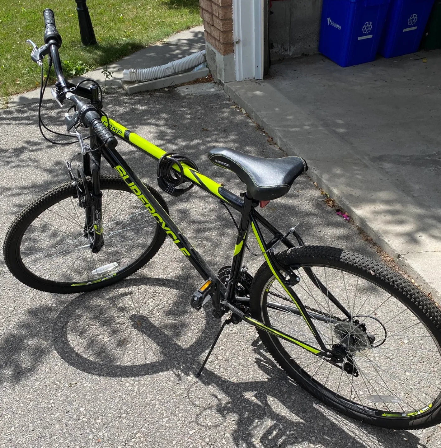Supercycle Core Mountain Bike - Black/Green thumbnail