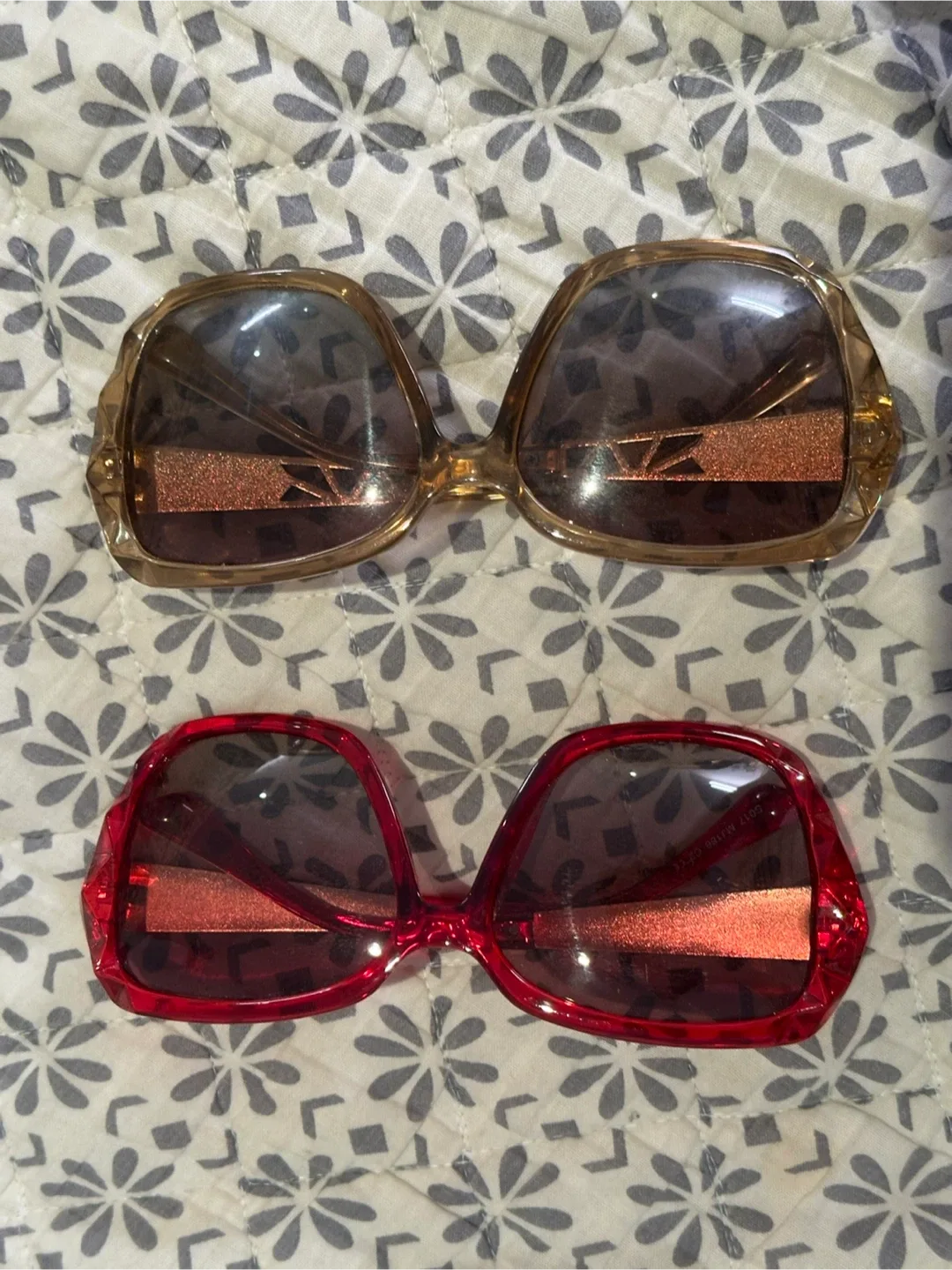 Sunglasses x2 thumbnail