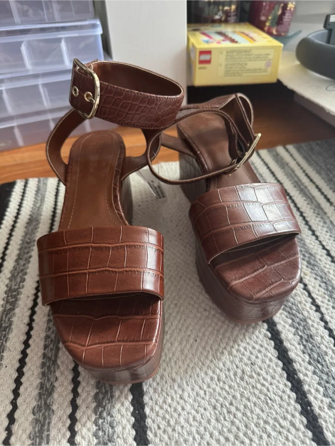 size 8.5 women’s brown wedges thumbnail