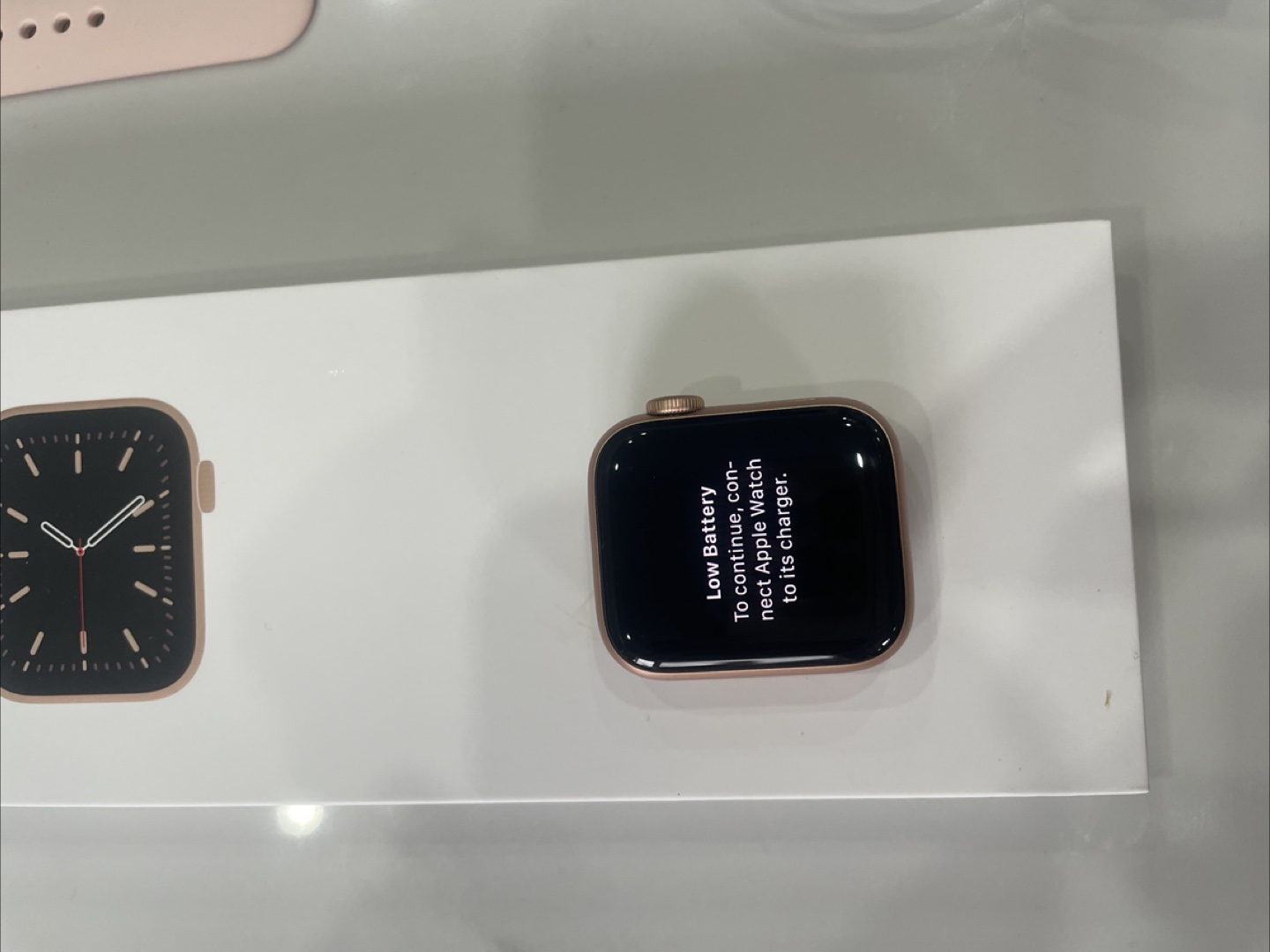 Apple Watch Series 6 Gold Aluminum Case - photo 5