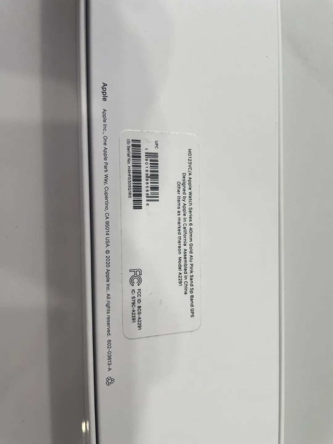 Apple Watch Series 6 Gold Aluminum Case image indicator(9)