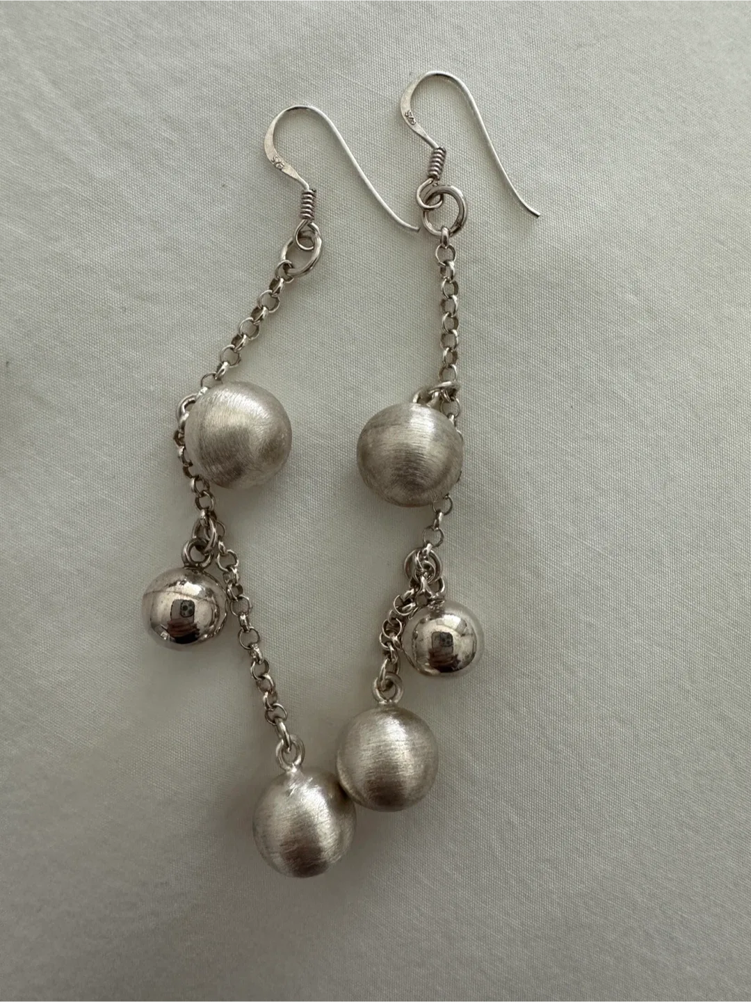 925 Silver Beads Earrings image indicator(2)