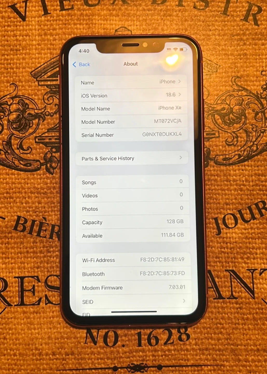 (100%) iPhone XR 128GB-Great Con+ Accessories. image indicator(9)