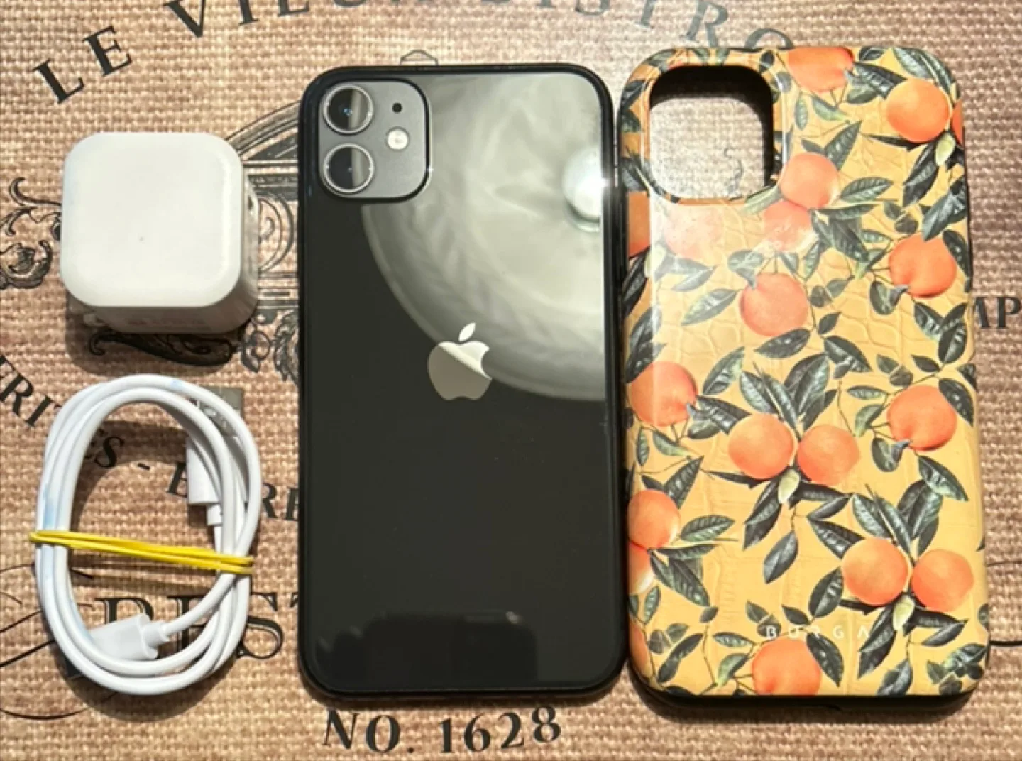 (89%) iPhone 11 128GB-Excellent Con+Accessories.