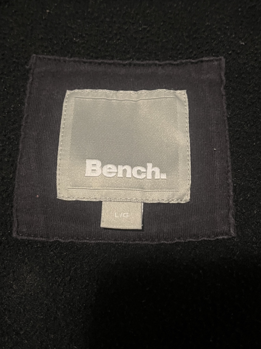 Bench Women’s Black sweater with Zip Closure sz L - photo 4