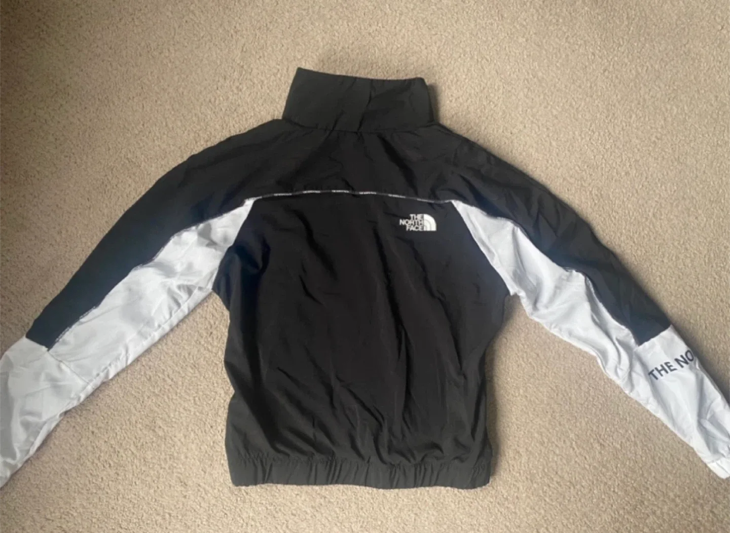 The North Face half zip image indicator(3)