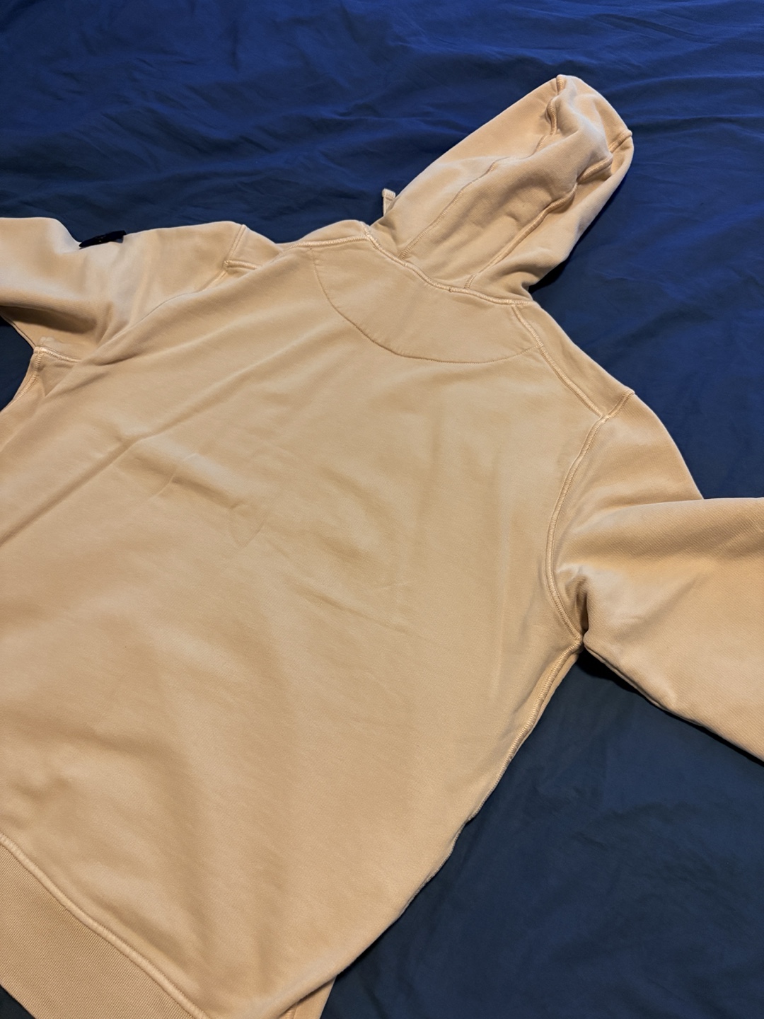 Stone Island Hoodie - Size L - photo 3