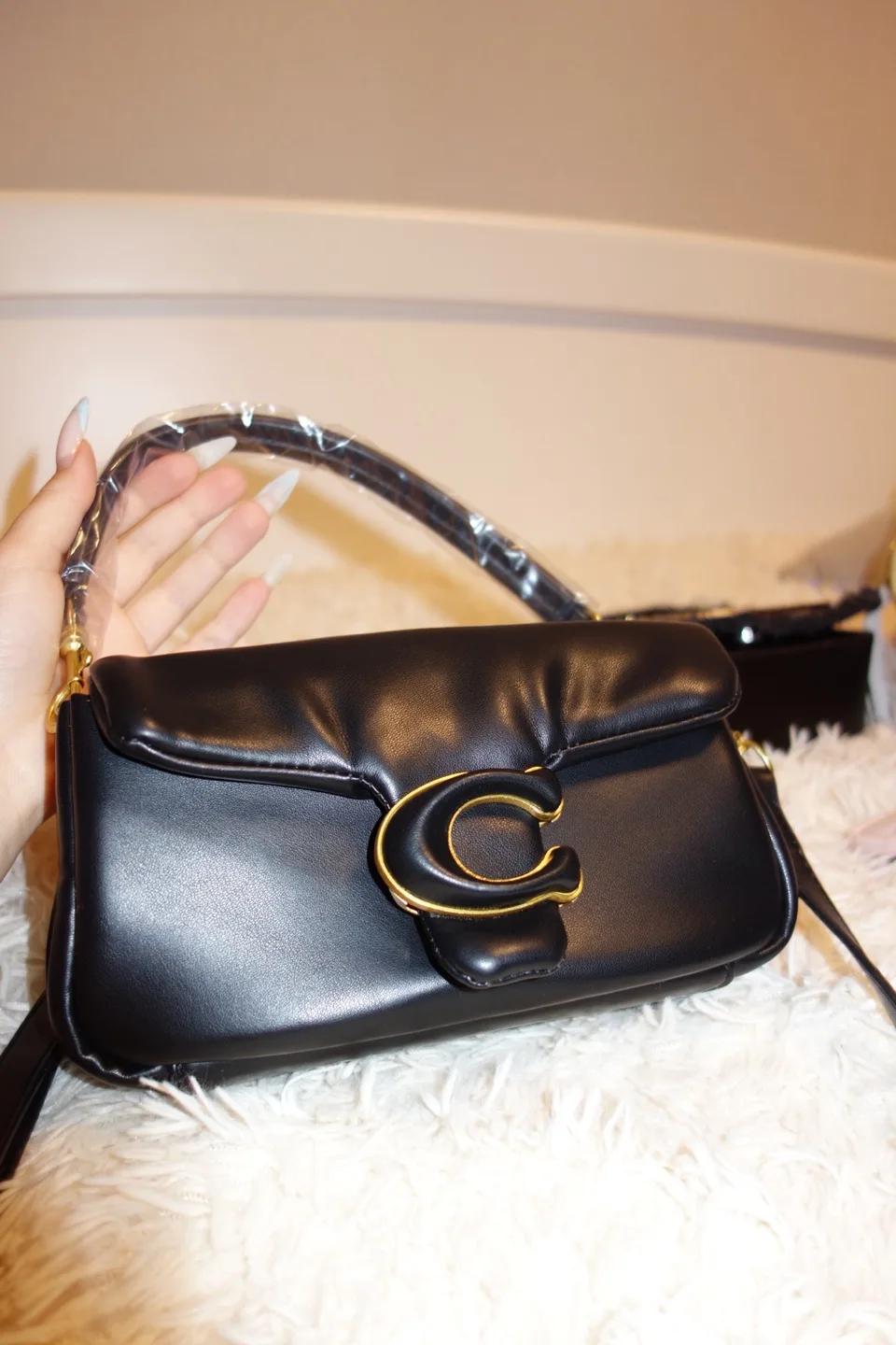 Coach Pillow Tabby 18 Black Leather Shoulder Bag thumbnail