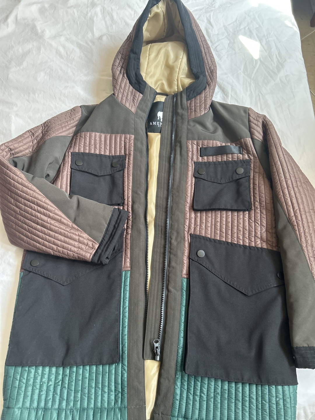 New fall jacket youth or men medium size