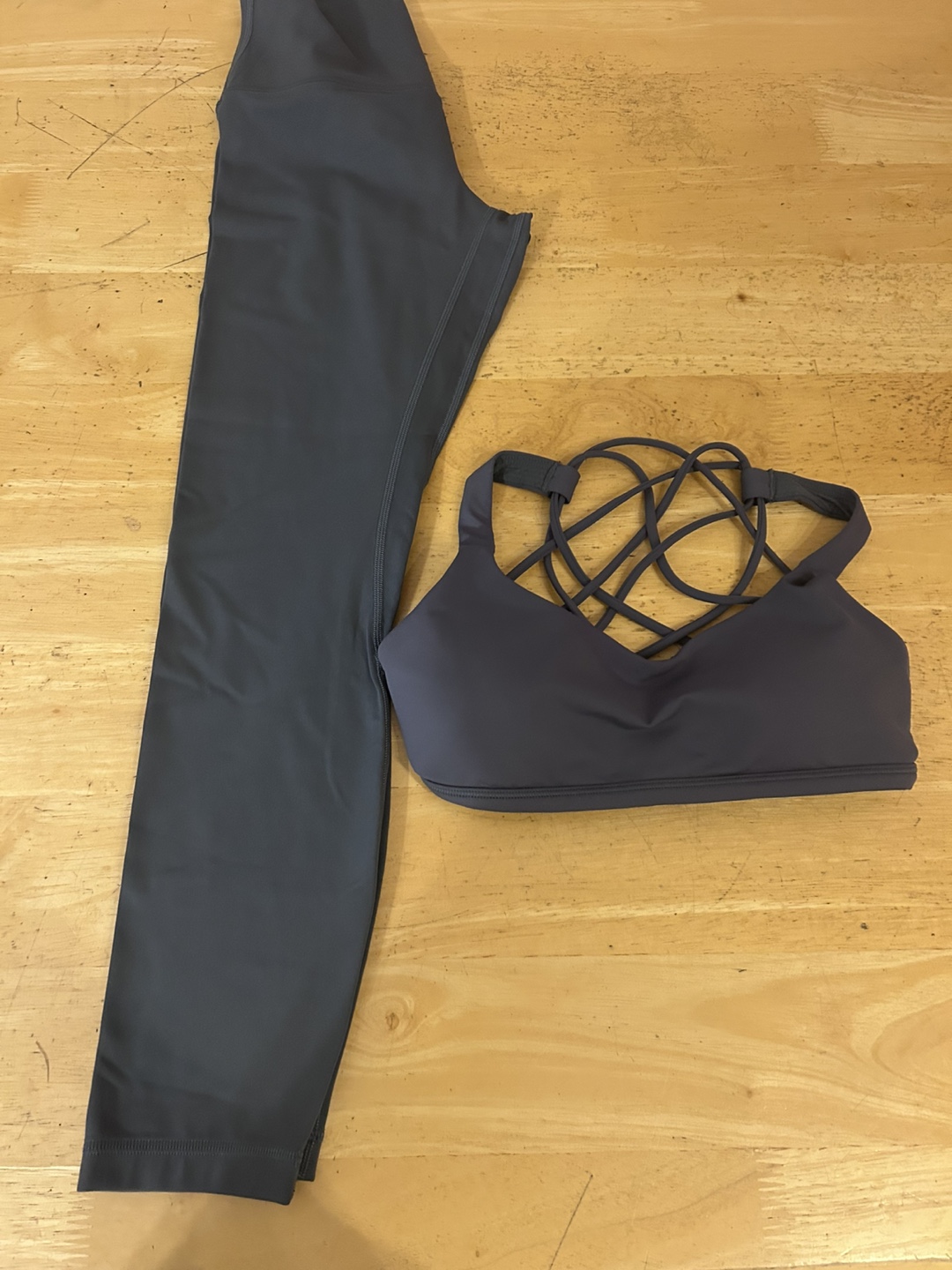 Athletic Set: Leggings & Bra - Grey