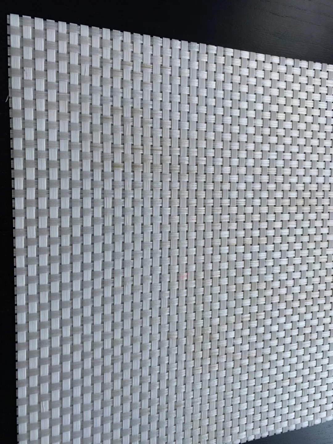 2 White Woven Placemats image indicator(2)