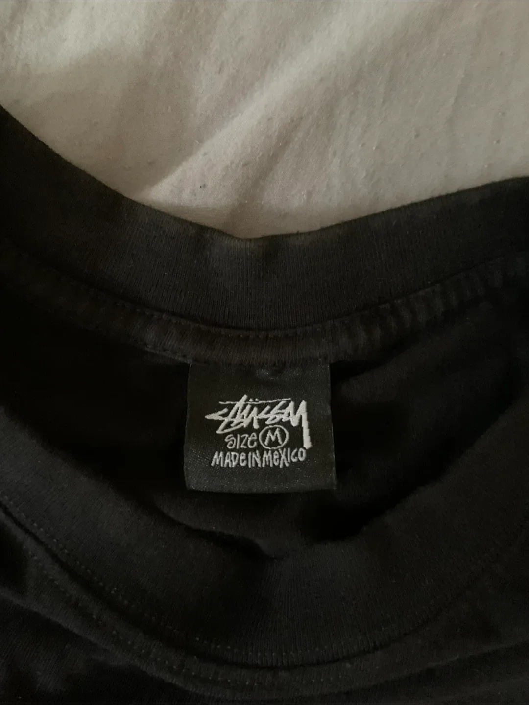 Stussy 8 Ball T-Shirt - Size M image indicator(4)