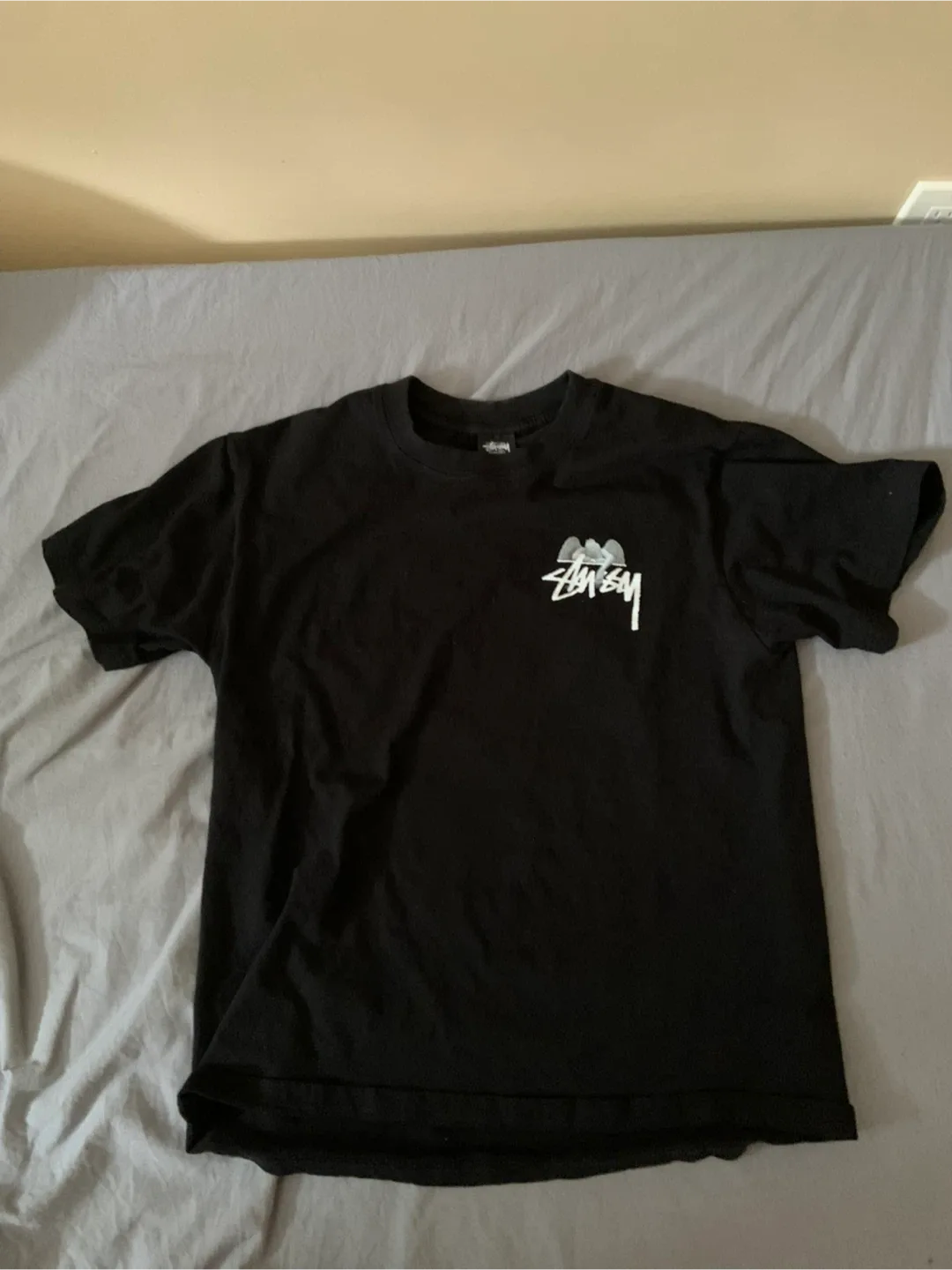 Stussy 8 Ball T-Shirt - Size M image indicator(2)