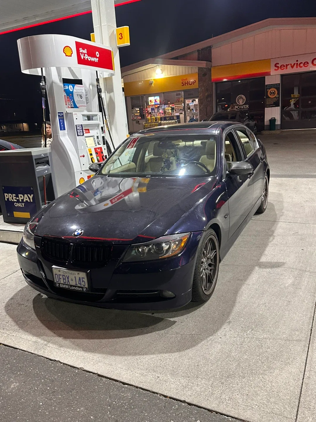 BMW 3 Series Sedan - Great Condition! image indicator(5)