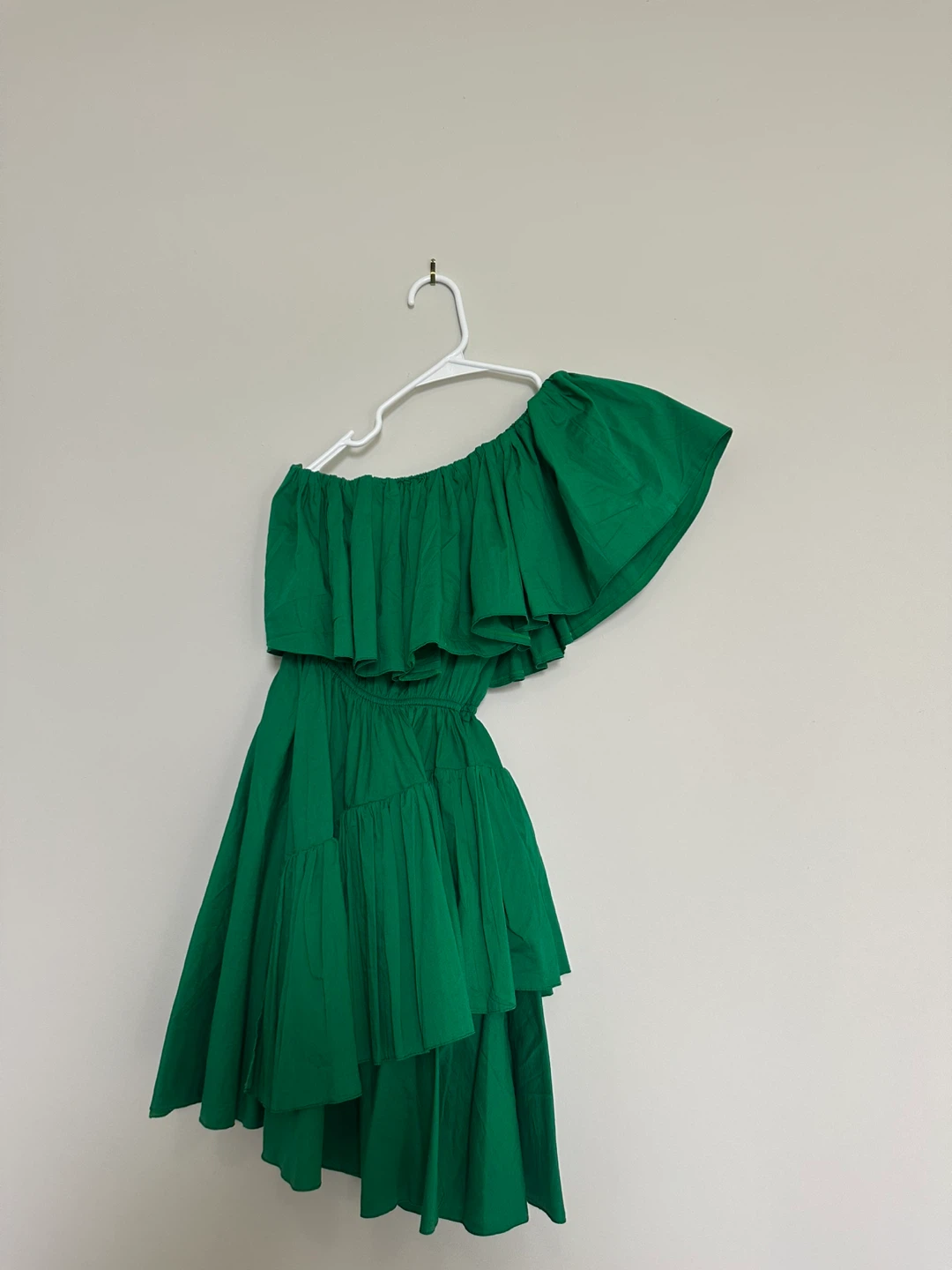Green One-Shoulder Ruffle Mini Dress