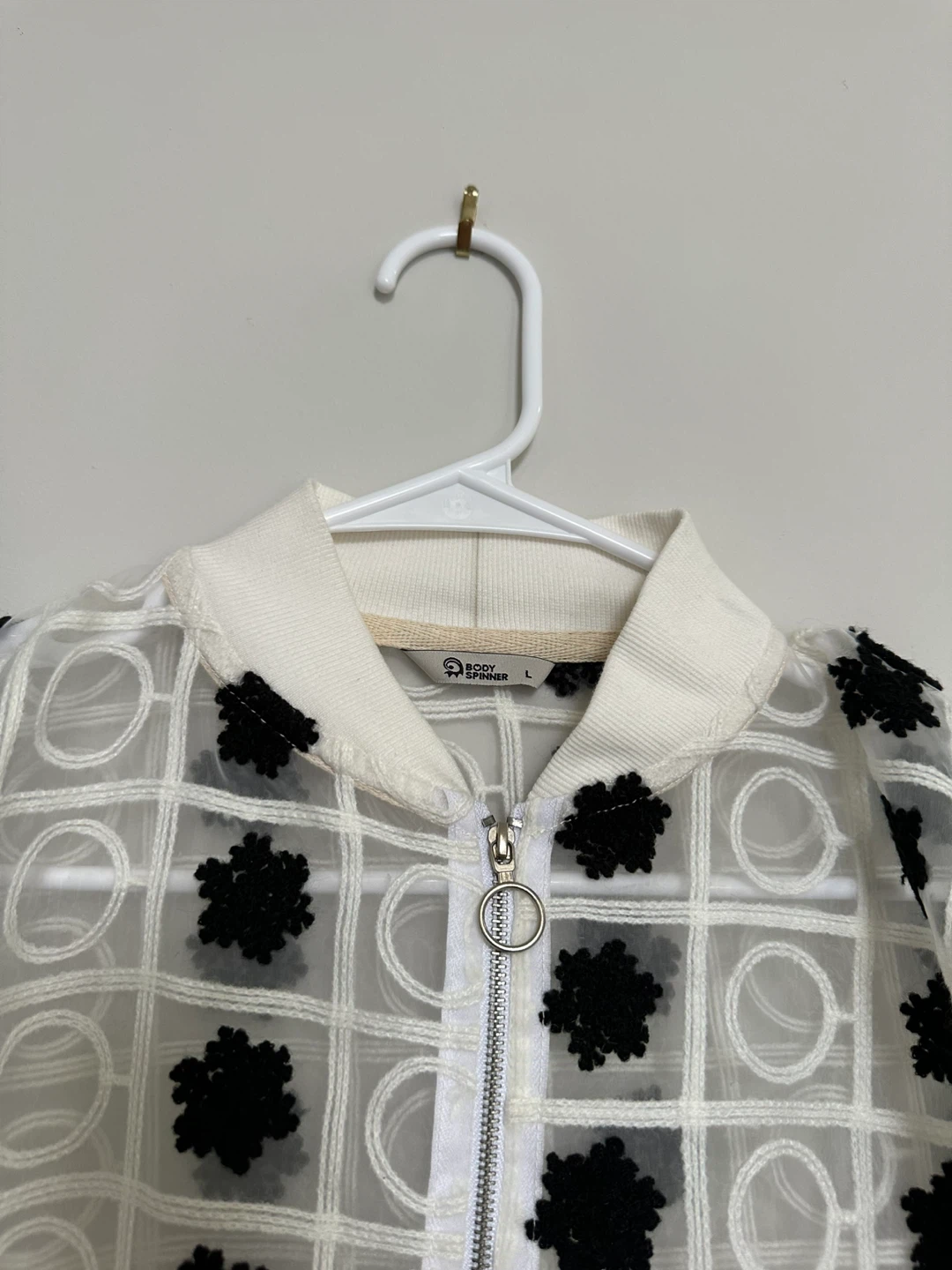 Dolly Spinner Sheer Bomber Jacket - Size L - photo 4