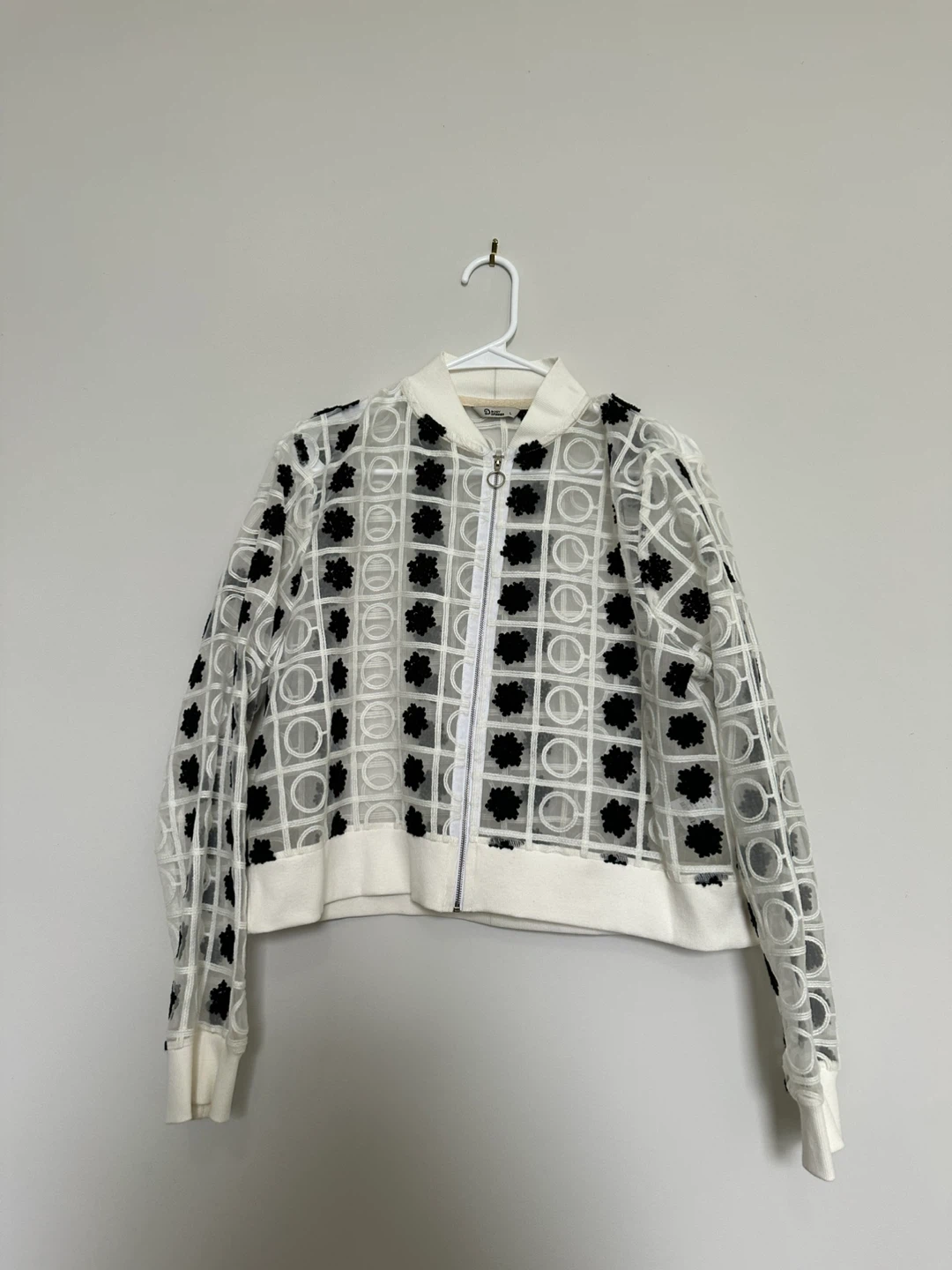 Dolly Spinner Sheer Bomber Jacket - Size L - photo 3