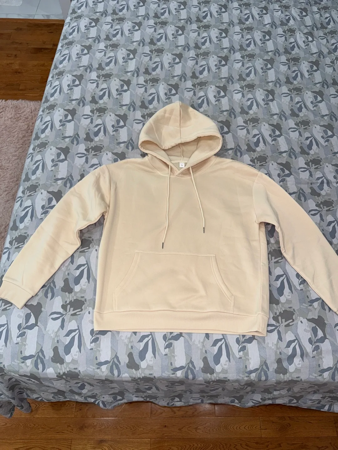 Beige Hoodie - Size L thumbnail