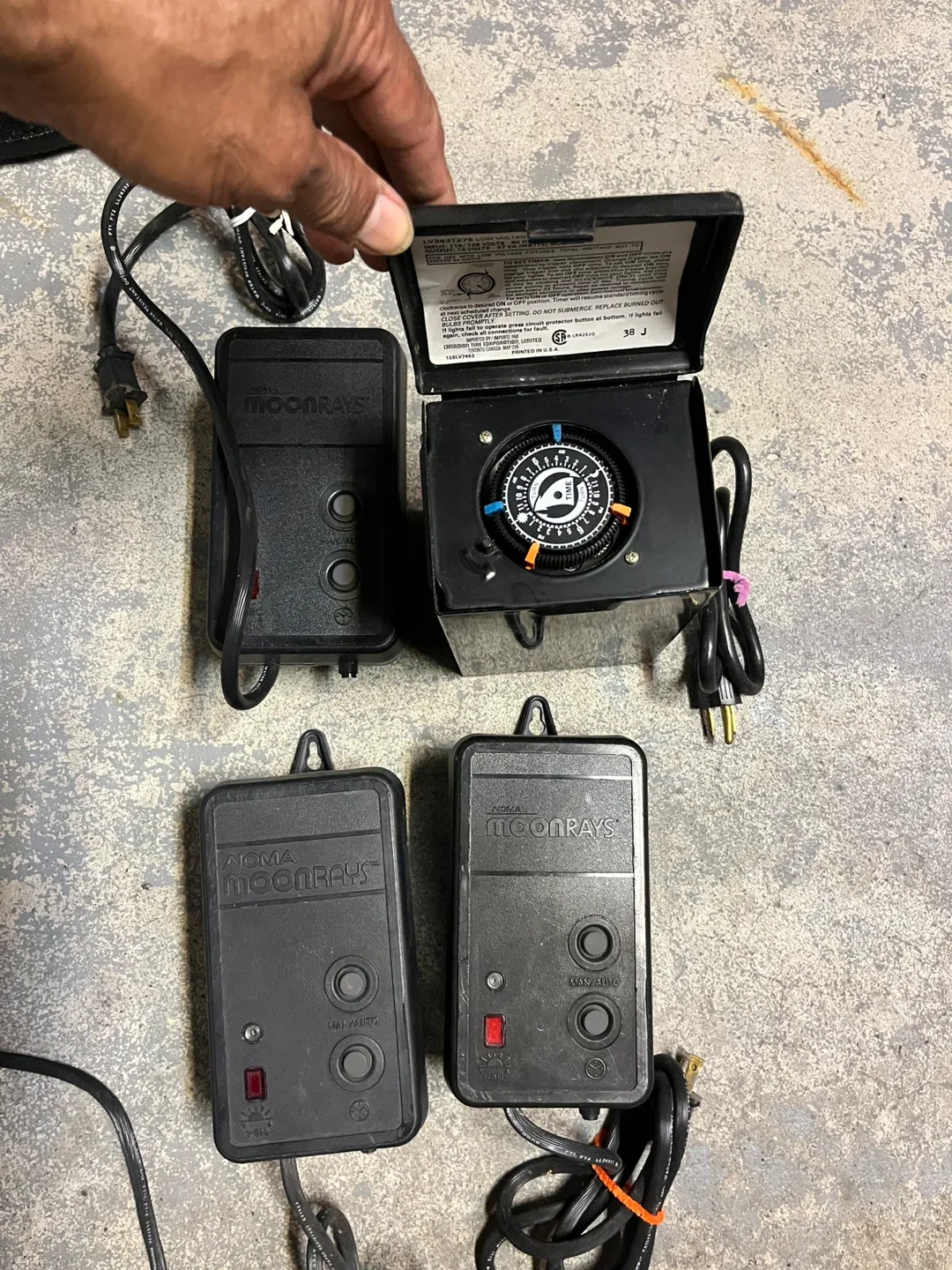 Moonrays Timer and Controllers image indicator(2)