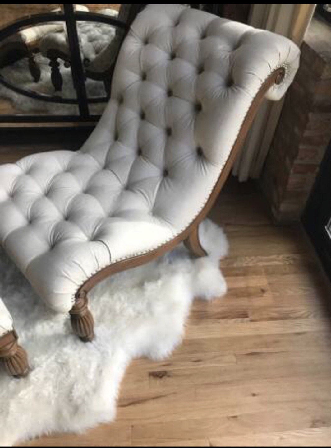 Tufted chase lounge W/ Ottoman Bench ( $80 pickup today 8/30)