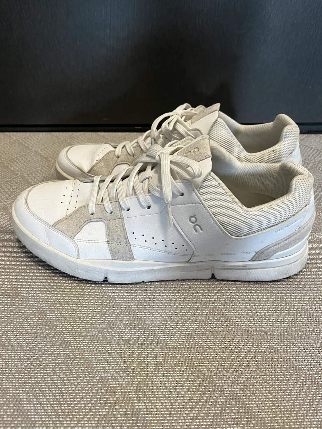On Men’s White Leather Sneakers Size 13 - photo 3