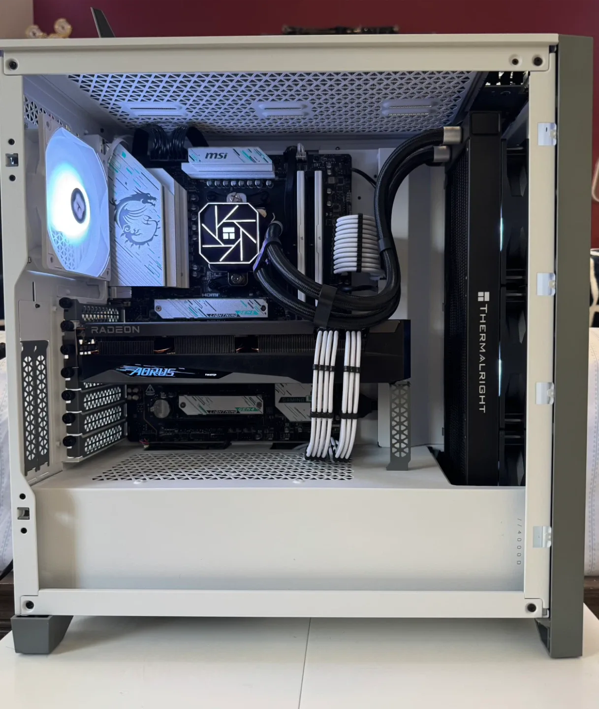 Gaming Pc (Ryzen 7 8700F + RX 6750XT + 32gb DDR5) image indicator(2)