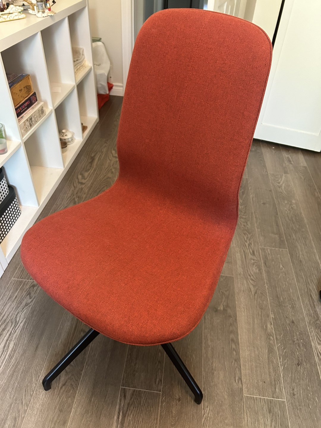 Red Swivel Desk Chair