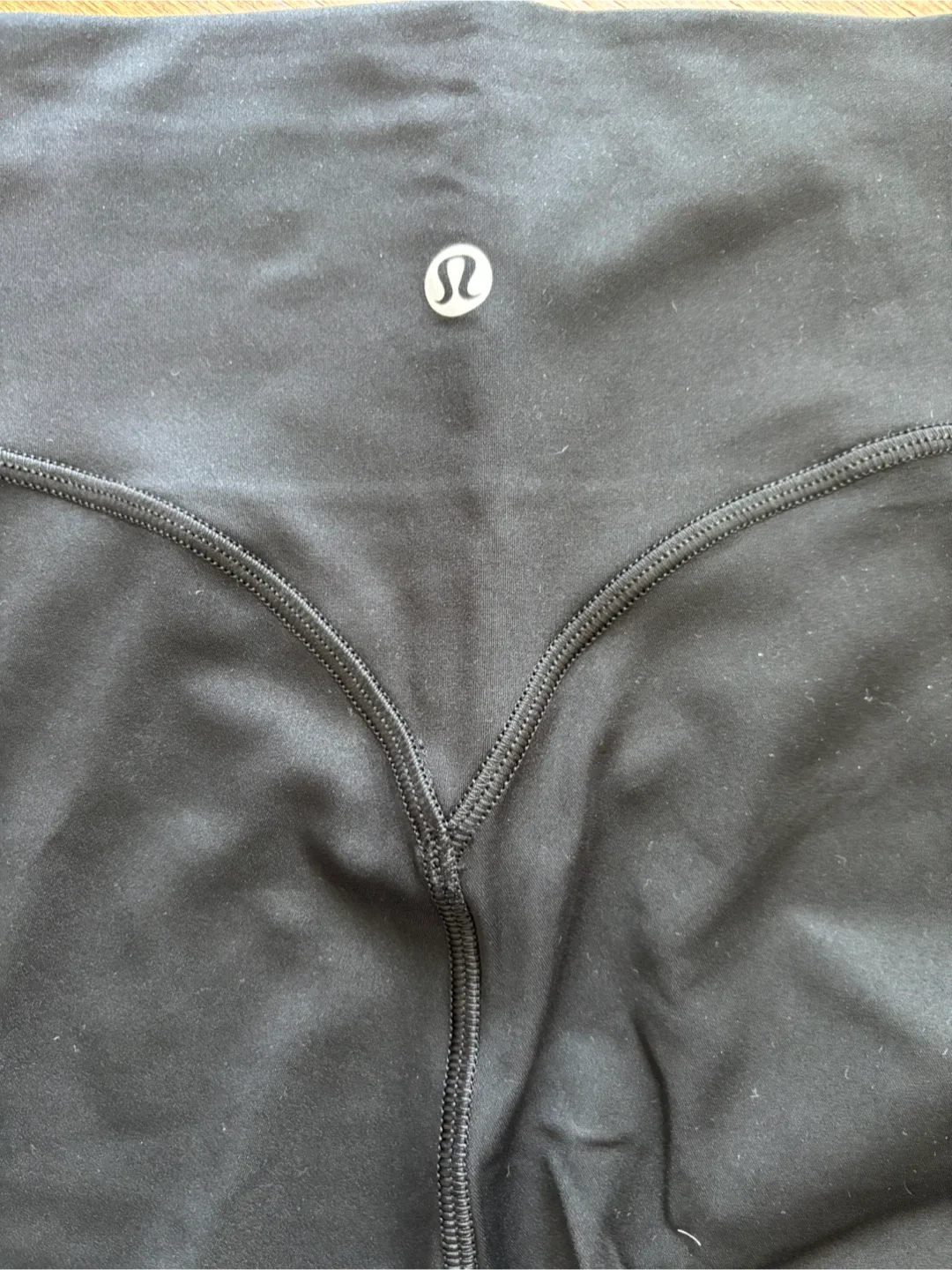 lululemon Breezethrough 25” image indicator(3)