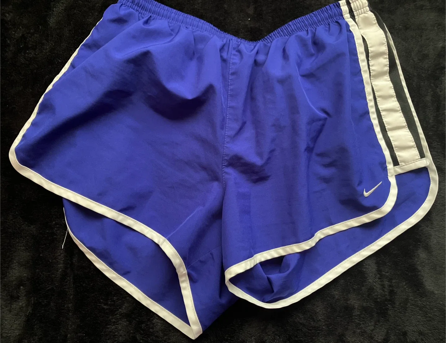 (Bundle Of 4) Nike Dri-FIT Athletic Wear - Size Women Large image indicator(5)