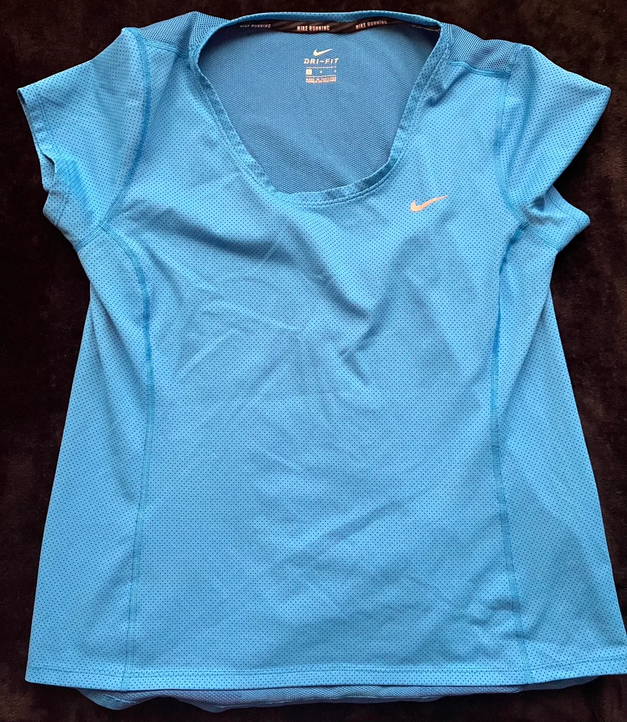 (Bundle Of 4) Nike Dri-FIT Athletic Wear - Size Women Large image indicator(2)