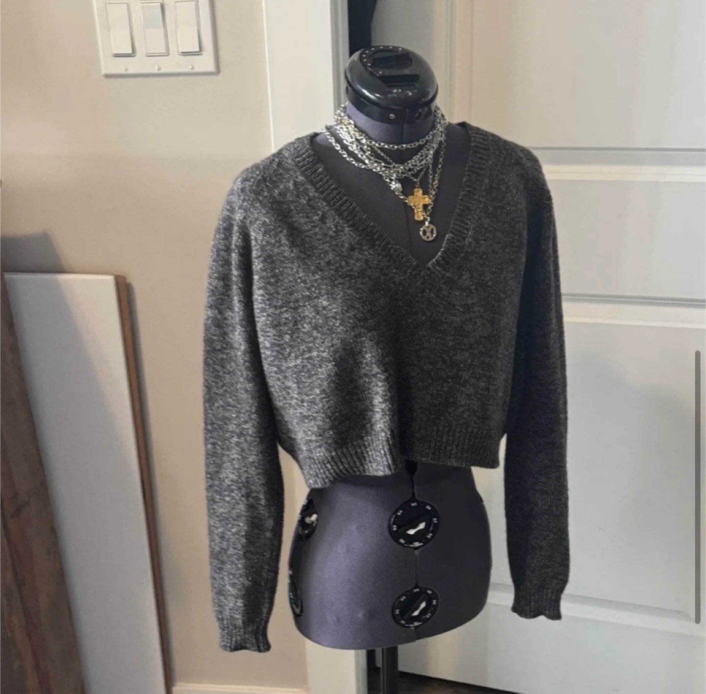 830sign wool cropped sweater image indicator(2)