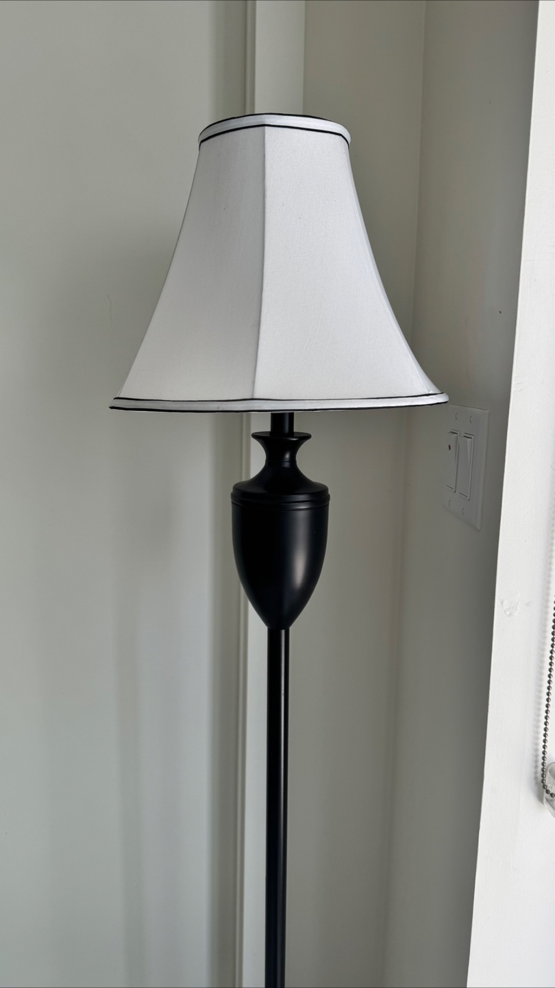 Floor Lamp - Black & White - photo 3