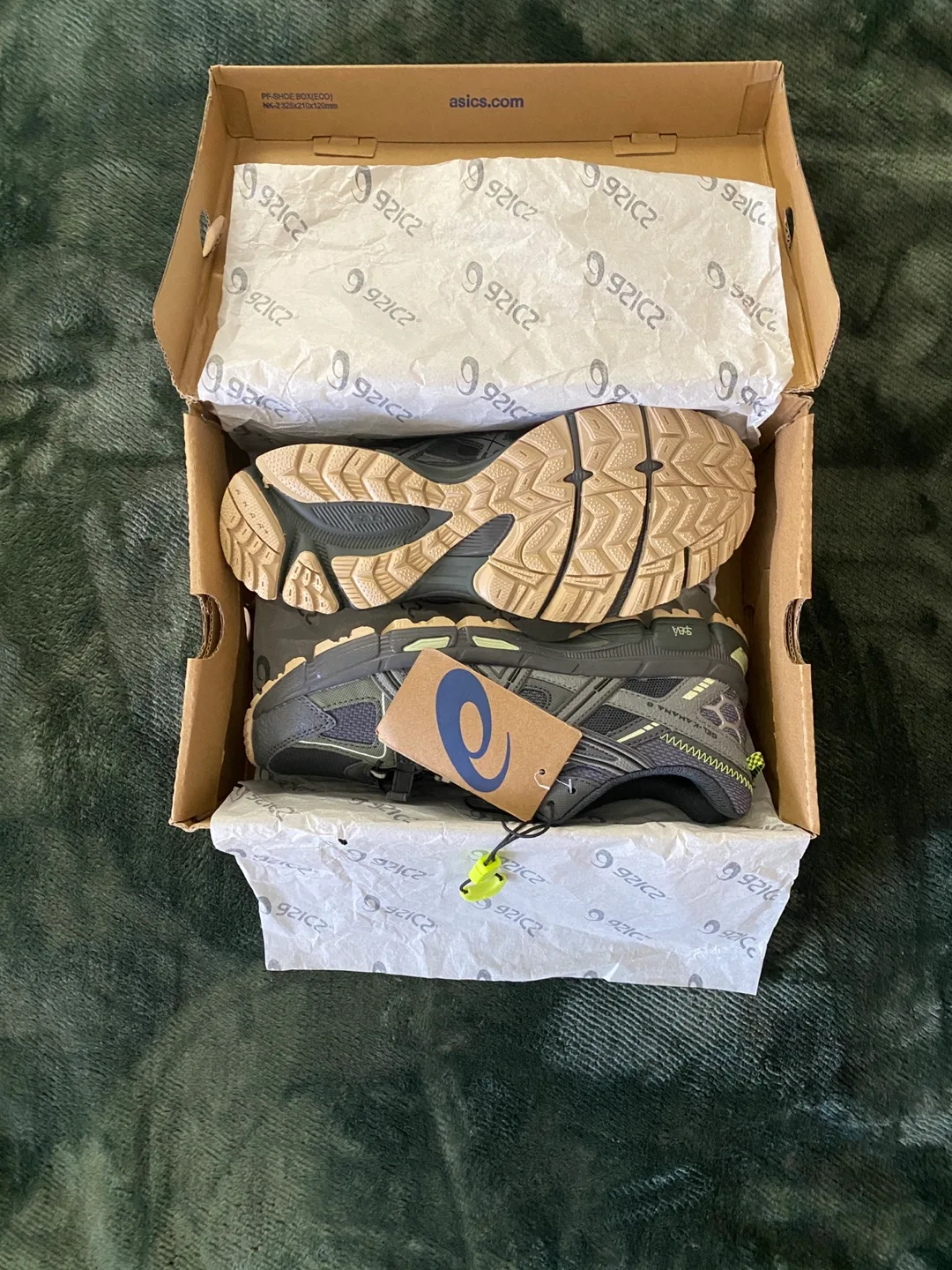 2021 Gel Kahana 8 'Graphite Grey Sheet Rock' image indicator(3)