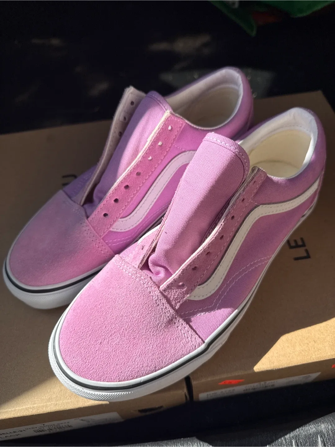 Vans Old Skool Lilac Suede Shoes thumbnail