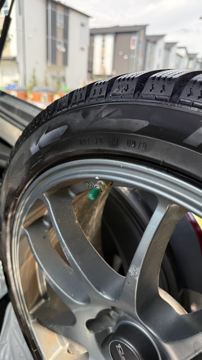 Pirelli Studded Winter Tires/Rims 225/45R18 - photo 2