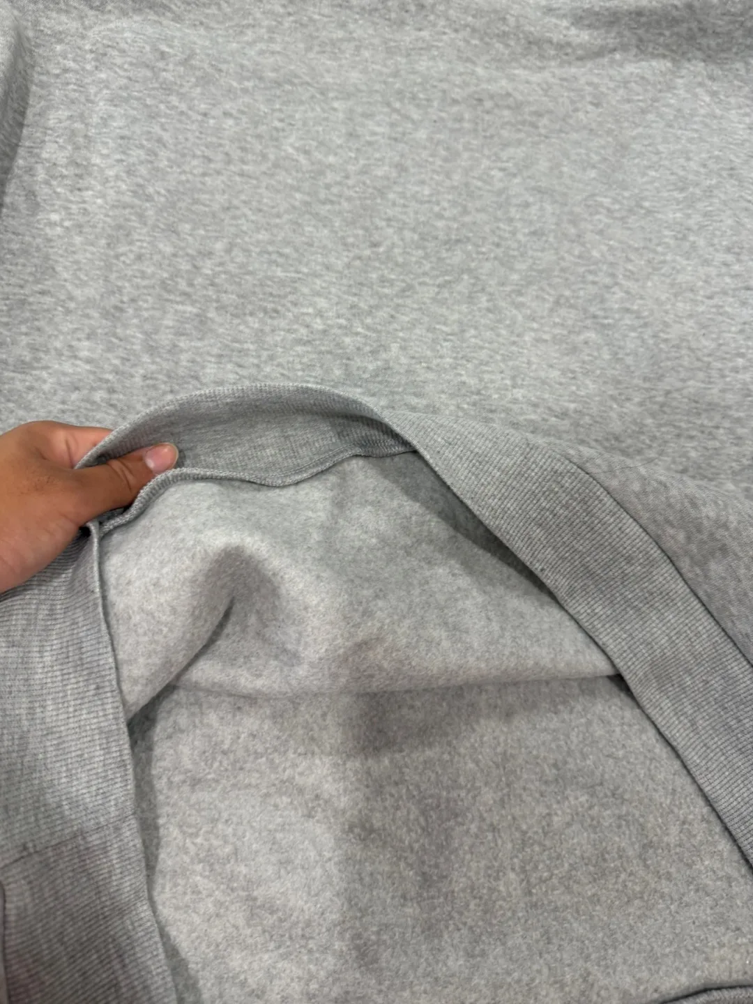 Grey Hoodie unisex Large image indicator(3)