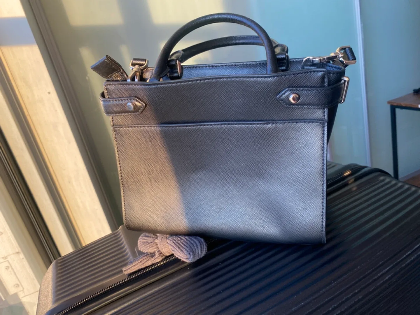 Kate Spade New York Black Satchel image indicator(2)