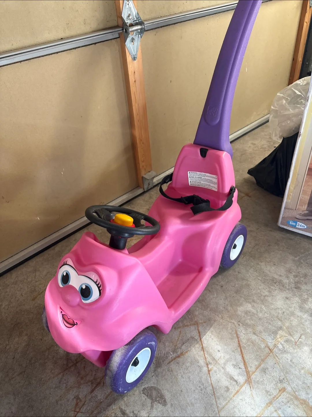 Step2 Whisper Ride Touring Wagon Pink image indicator(2)