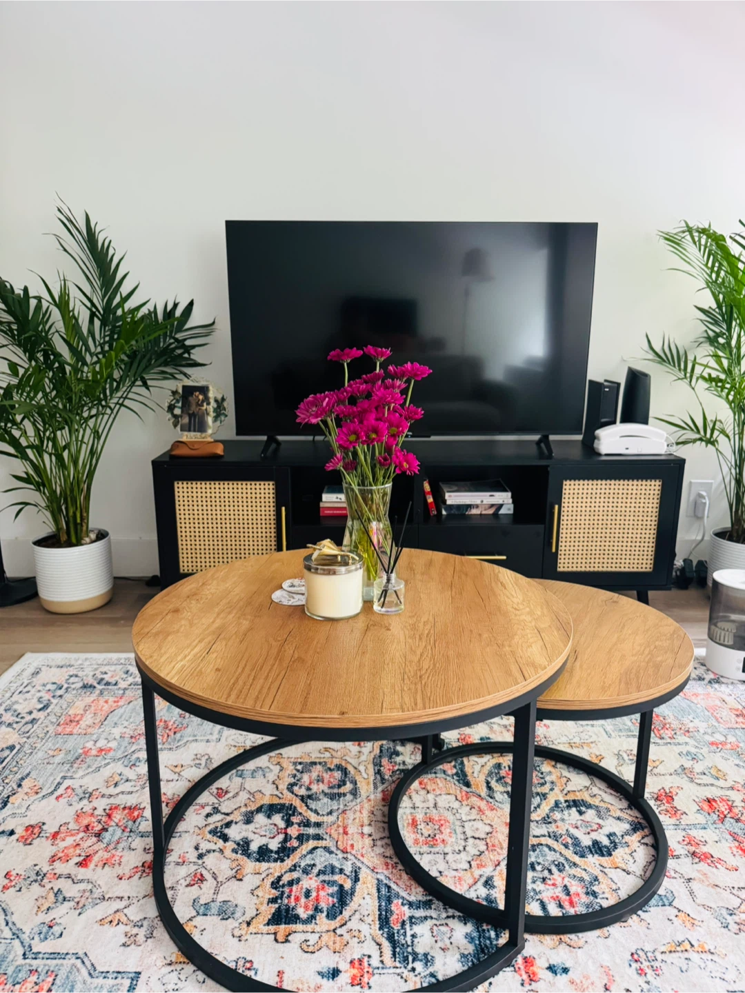 Nesting Coffee Tables - Round Wood Top