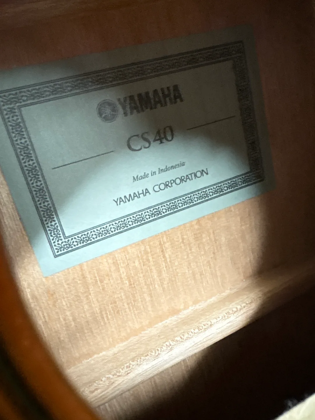 Yamaha CS40 Classical Guitar image indicator(2)