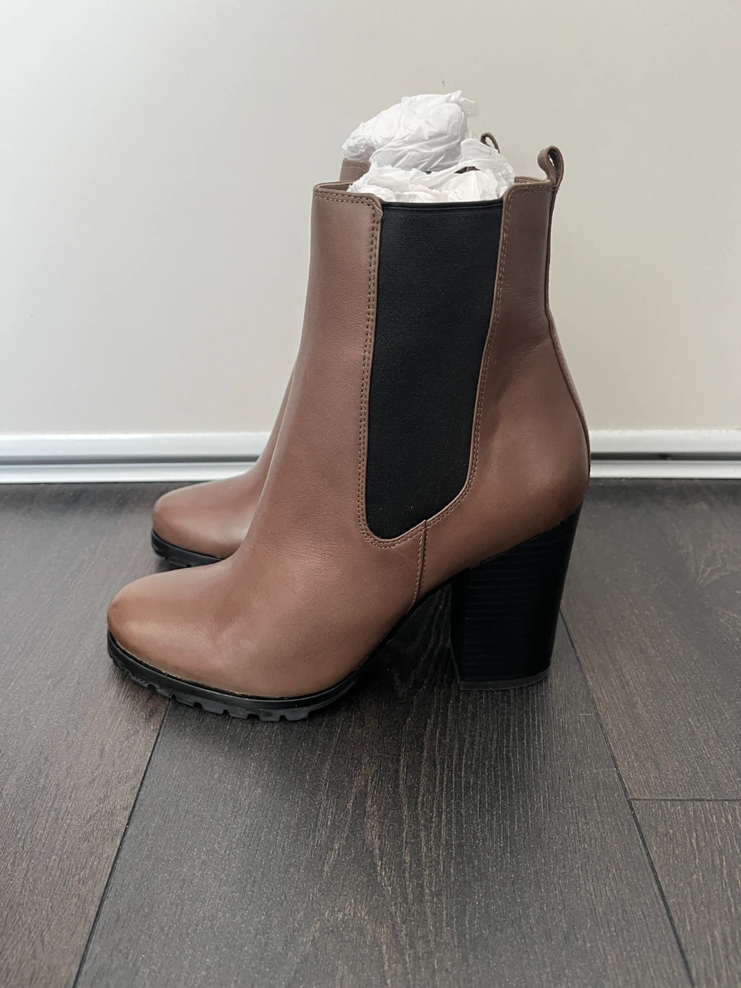 Coach Women’s Boots Size 6 - photo 3