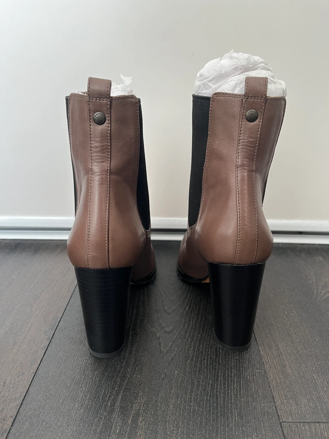 Coach Women’s Boots Size 6 - photo 4